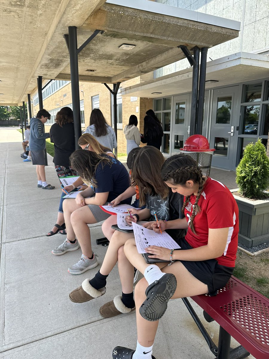 Ms. Schaefer tweet media