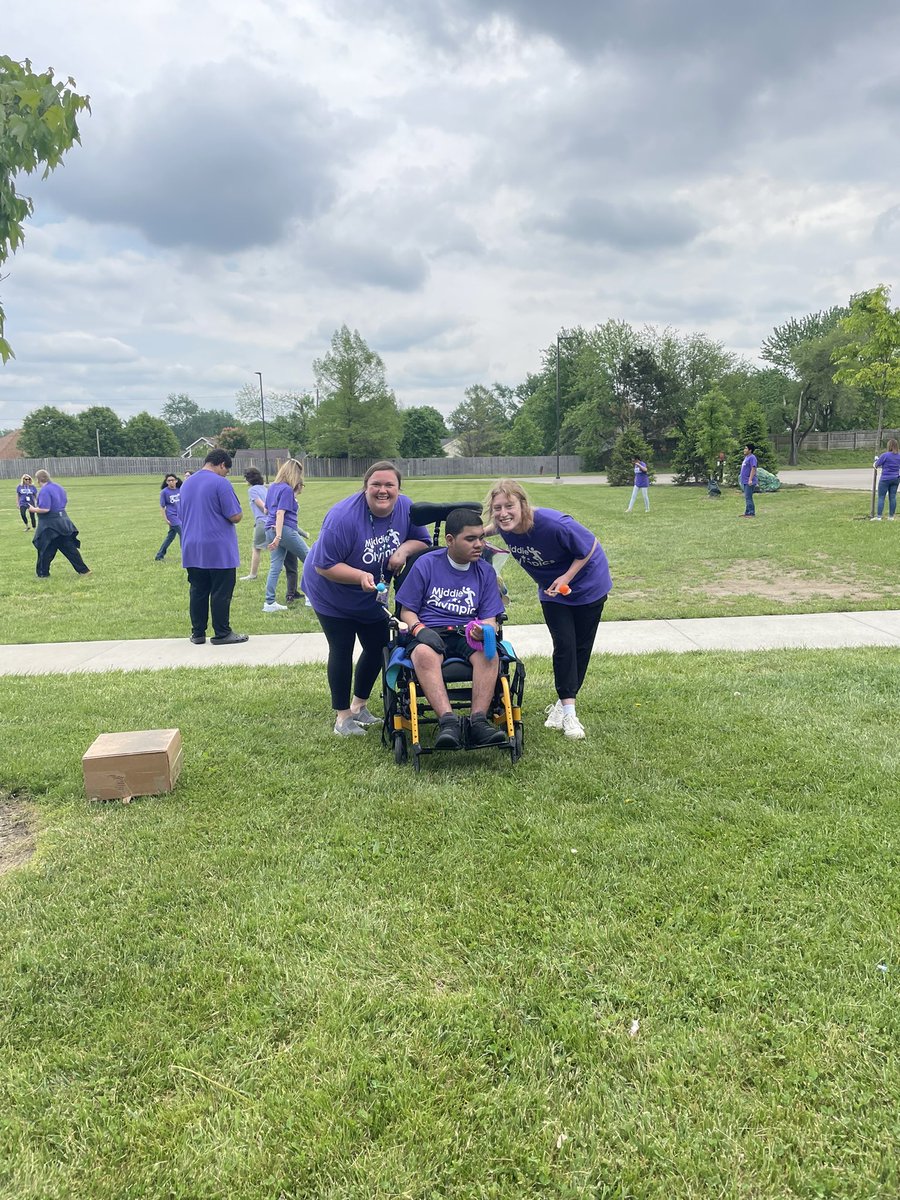 MissDavidson_'s tweet photo. Middie Olympics on the MOVE 2023!! We still have more olympians participating in events next week but we sure had a blast today!! @MiddletownOH #middieolympics #MOontheMOVE https://t.co/srEm2oQH3E