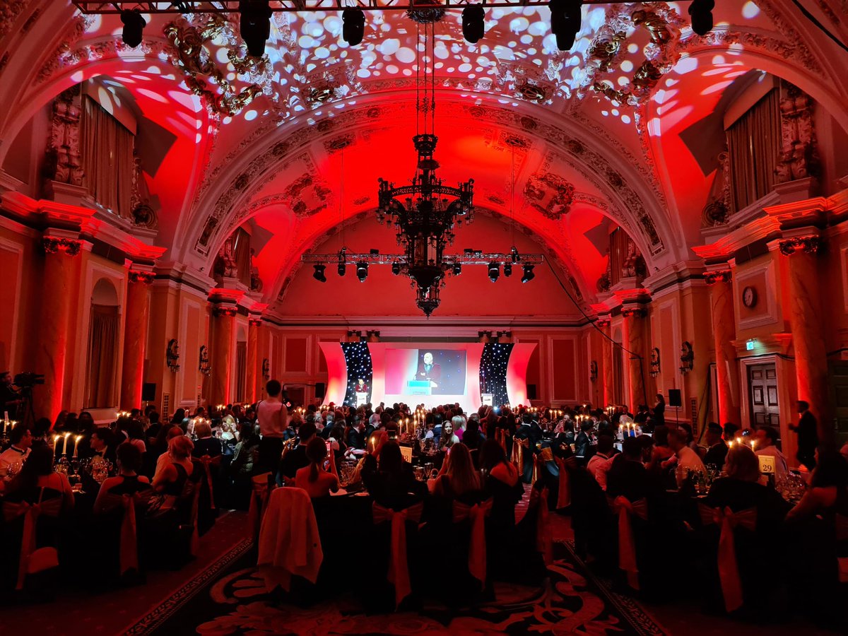 🍾 Lovely to see the finance professionals of Wales come together to celebrate #finawardswales