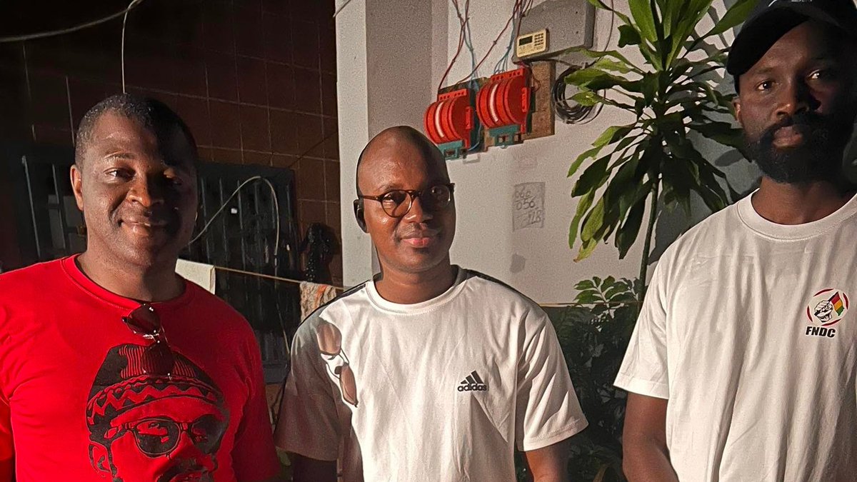 The Observatory (@obs_defenders) on Twitter photo 🇬🇳#Guinée: L'Observatoire se réjouit de la libération des membres du <a href="/FNDC_Gn/">FNDC-GUINÉE</a> <a href="/FONIKEMENGUE/">Foniké Menguè</a>, <a href="/DialloIbrem/">Ibrahima Diallo</a> & <a href="/BilloHadjass/">BILLO HADJASS</a> après plusieurs mois de détention arbitraire
📣Nous demandons que justice leur soit rendue & que le harcèlement des défenseur·es des #droitshumains cesse ! 🇬🇳#Guinée: L'Observatoire se réjouit de la libération des membres du <a href="/FNDC_Gn/">FNDC-GUINÉE</a> <a href="/FONIKEMENGUE/">Foniké Menguè</a>, <a href="/DialloIbrem/">Ibrahima Diallo</a> & <a href="/BilloHadjass/">BILLO HADJASS</a> après plusieurs mois de détention arbitraire
📣Nous demandons que justice leur soit rendue & que le harcèlement des défenseur·es des #droitshumains cesse !