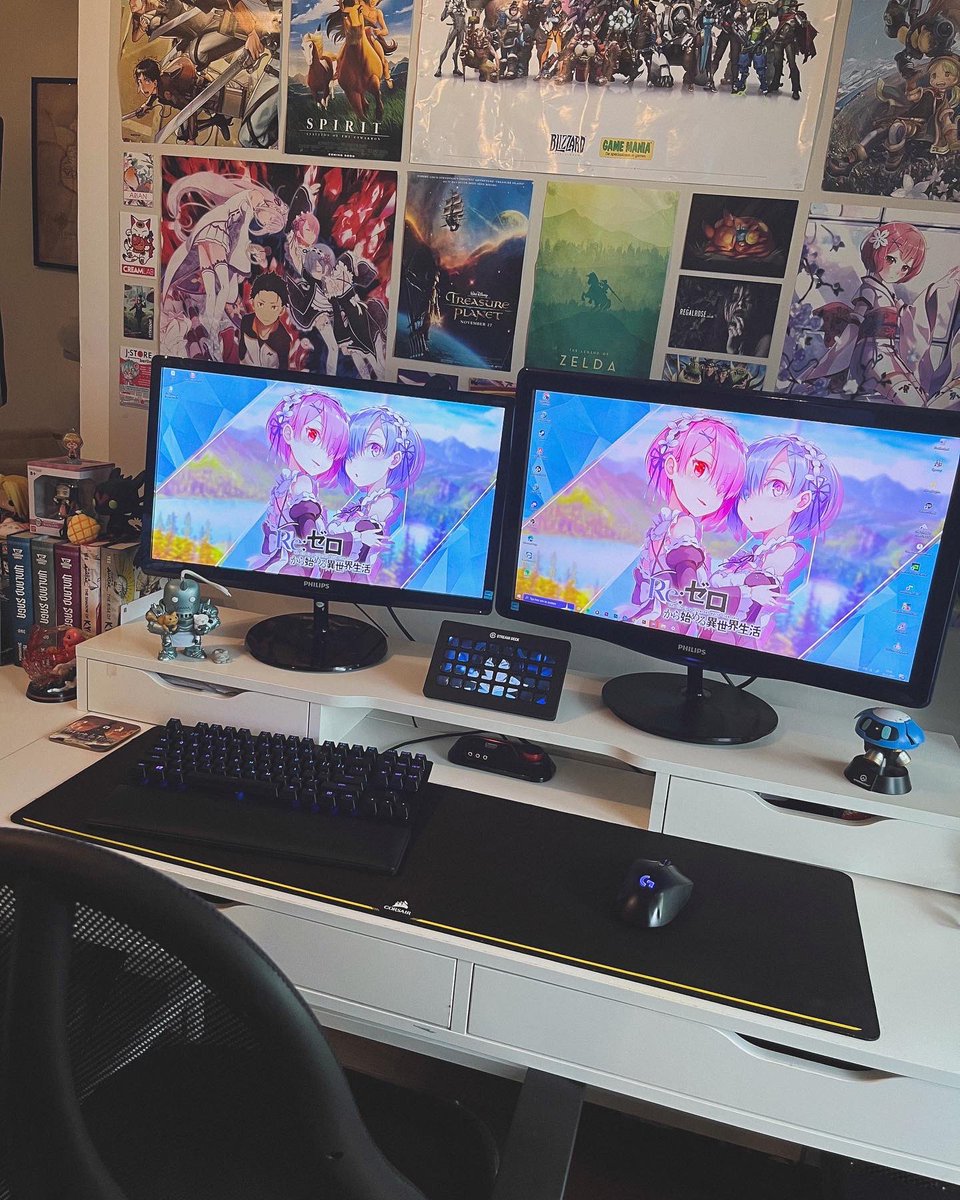 rosuna_art's tweet image. New keyboard so prettyyy 🥰 #desksetup #razor #gamesetup