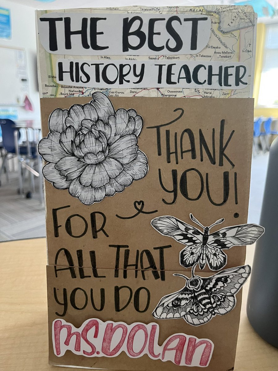 CaraDolan's tweet photo. Feeling the love today for #TeacherApprecationWeek! My BFFs @johngreen @sportswithjohn and @hankgreen even got a shout out from first period APUSH! 😂 😎I have the best job. 💙💛 https://t.co/H1AInABVtV
