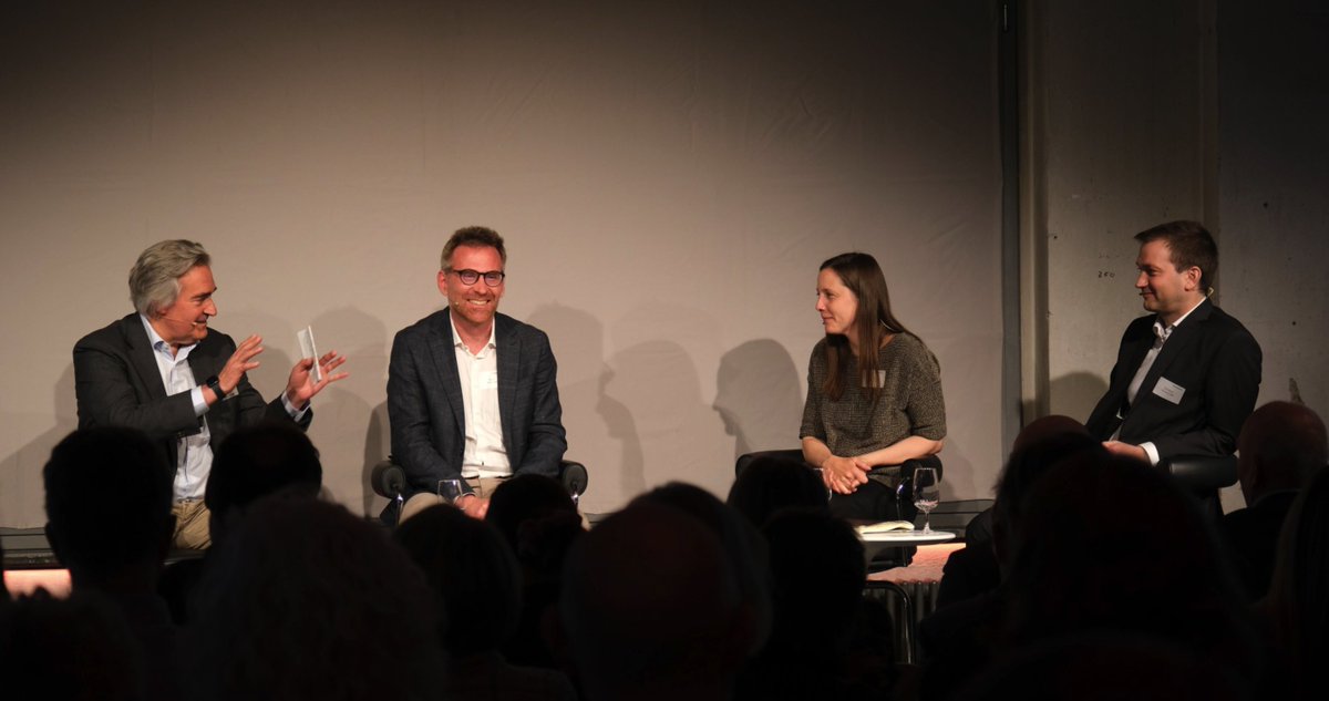 At yesterday's <a href="/Globalance_Bank/">Globalance</a> event on climate action, South Pole CEO <a href="/RenatHeuberger/">Renat Heuberger</a> presented a compelling case for #CarbonCredits as one of the only viable, effective, scalable solutions to reduce emissions in developing nations.

linkedin.com/feed/update/ur… #OurClimateJourney