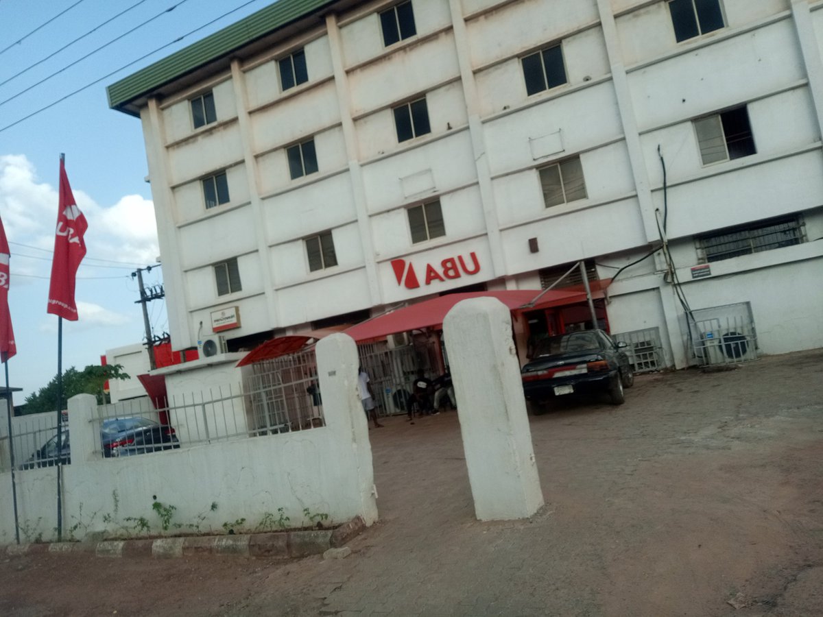 Steveomaba's tweet photo. Most of this bank @UBACares @UBAGroup  staff doesn't have human sympathy as the claim. Because my client is not too familiar with transfers and needed assistance to credit us, she left her office for UBA at Garriki Enugu. Because of security treat &amp; fear yesterday being Thursday, https://t.co/MeqArKoakf