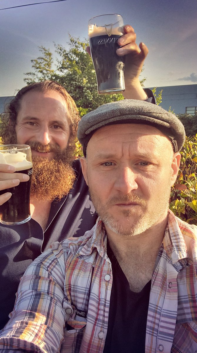 3bucksleft tweet media