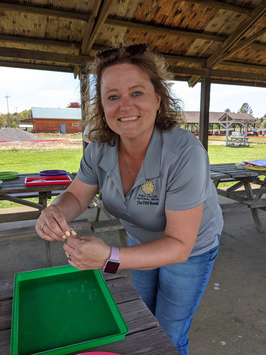 funbankofpa's tweet photo. Thanks to SMILES for letting us join in on Agriculture Safety Day, educating local 2nd grade students on being smart and safe in the outdoor & home environments! We love #GivingBack and #GivingLocal https://t.co/UPsFp9uLOn