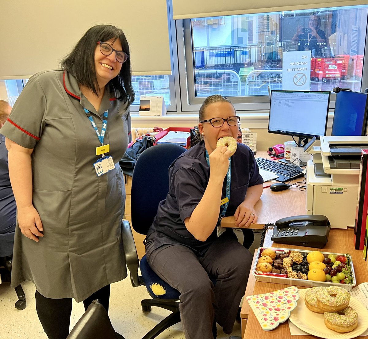 DebbeeEdwards's tweet image. Happy International Nurses day to all our nurses in MSE. Today we took sweet treats to those who work with us in Maternity at Basildon.
#IDN2023