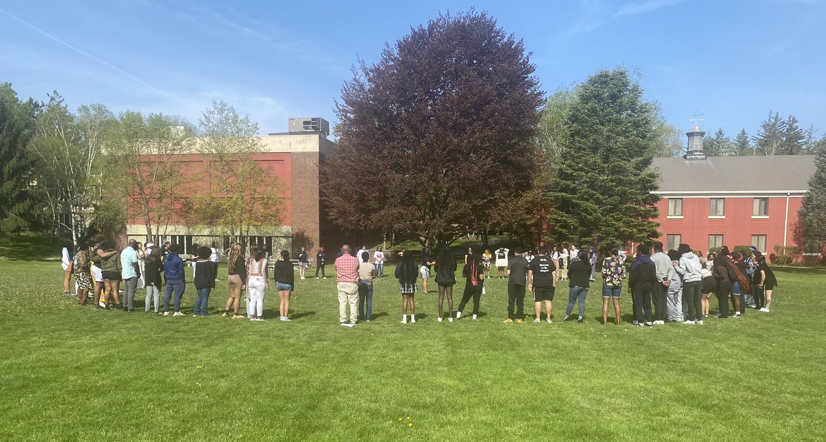 Enjoying the sunshine and “where the wind blows” outdoors with BSU’s from throughout Monroe County today <a href="/ACSRochester/">Allendale Columbia</a> for another great BSU alliance. Way to go <a href="/GreeceCentral/">Greece Central</a> students! <a href="/GreeceArcadia/">Greece Arcadia HS</a> <a href="/AthenaTrojans/">GreeceAthena Trojans</a> <a href="/GreeceOlympia/">Olympia Spartans</a> <a href="/GreeceOdyssey/">Odyssey Academy</a>