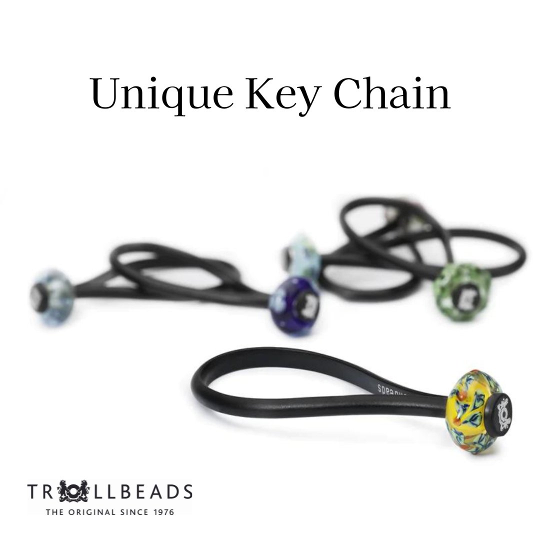TrollTweetsUS's tweet image. Combining elegance and functionality, this Unique Key Chain is the perfect accessory to keep your keys organized while adding a touch of personality to your everyday routine 😍💖🗝️

Shop now and add some uniqueness to your daily life! 🤩

#trollbeadsusa #uniquekeychain