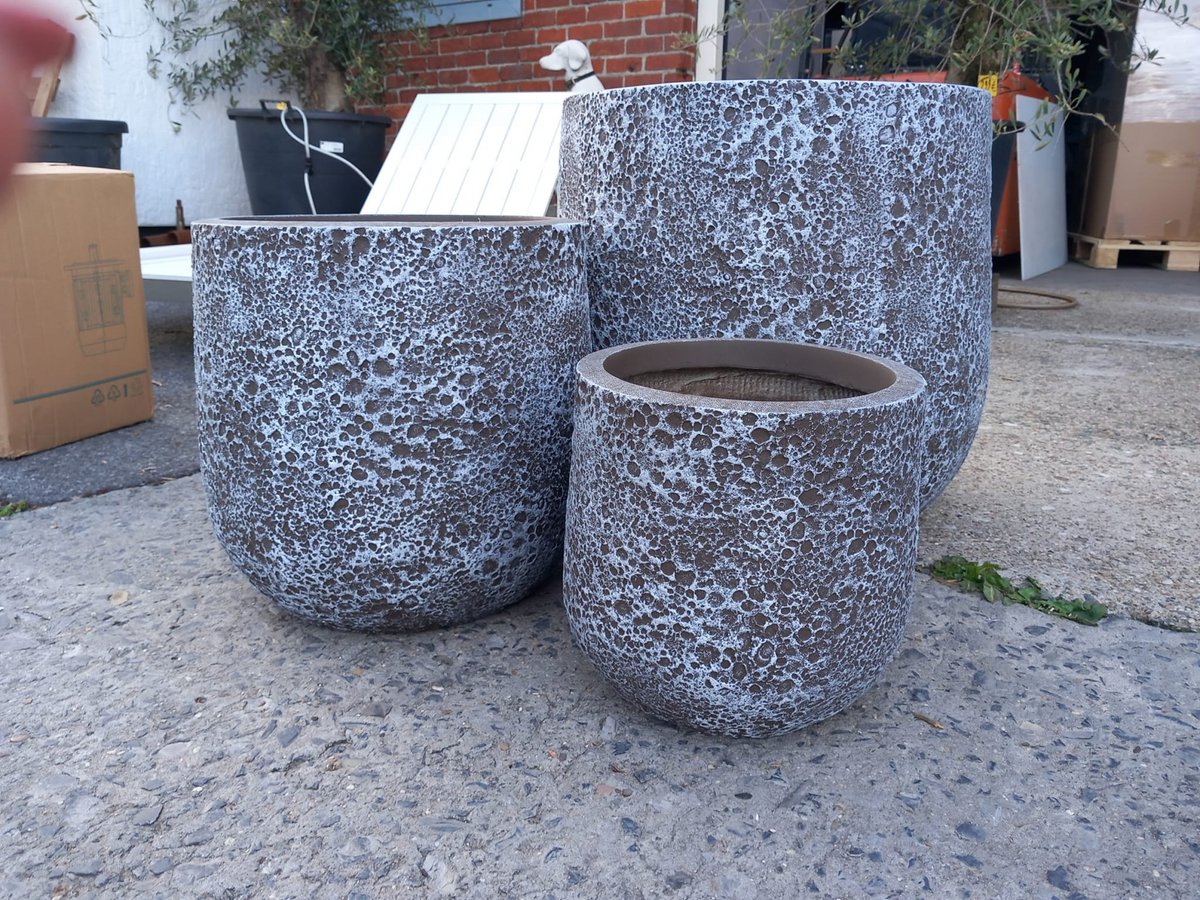 Stockverkopen's tweet photo. #outlet verkoop tuinmeubelen https://t.co/c1DZ3Oxp9t https://t.co/WzltLhHEg5