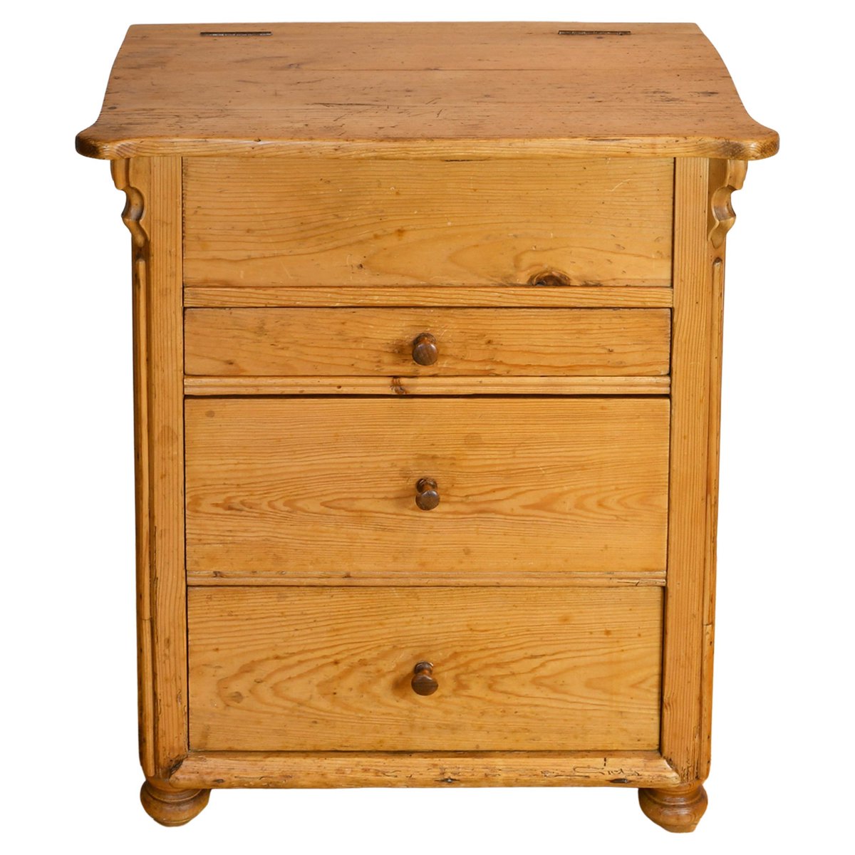 BonninAshley's tweet image. Small Antique German Louis Philippe Chest of Drawers/Nightstand in European Pine, circa 1850
bonninashley.com/chests-cabinet…

#ChestOfDrawers #Nightstand #AntiqueFurniture #BonninAshley #Miami