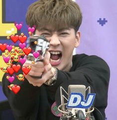 KimHanbinaaa's tweet photo. @ninshi_ent @ocesa_kpop @studiopav_latam @dilemmamx Ustedes nos verán todas señoras y chavarrucas sin saberle al twitter pero aún así no se libran de nosotrxs cada viernes 🤙. ÁNIMO iKONIC! 

MEXICO IS iKONIC
#MexicaniKONIC_WithU #아이콘
@iKONIC_143 @GTMNY143 https://t.co/LKgzQhm666