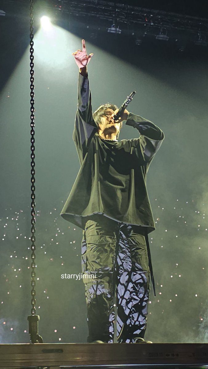 ann⁷ ( •᷄ɞ•᷅) ARIRANG ⊙⊝⊜ tweet media