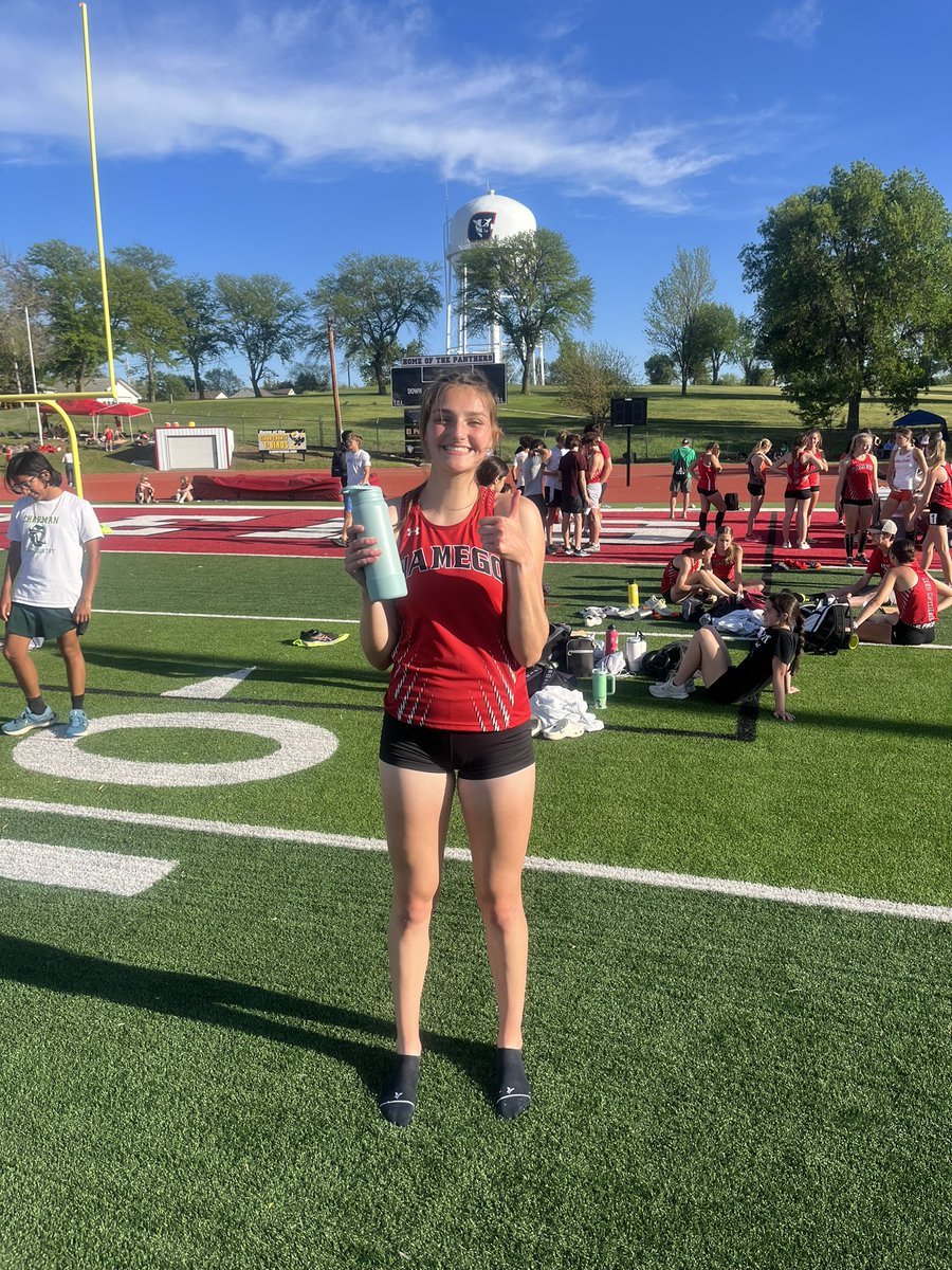 wamegotrack's tweet photo. I’ll get all caught up later but if it’s Friday we’re breaking records. Isabella Wilber lowers her 400m record to 60.24 electronic. Jonny Cutting breaks the men’s 400 record going 48.93.  @WHSAthleticsOf1 @BrentKSHSAA https://t.co/NjeBMAdSWW