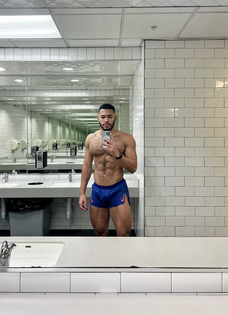 dailycuteboy's tweet photo. dailycuteboy @tumblr (full pic: https://t.co/52t6pgxYAE) https://t.co/4z6JbPa120