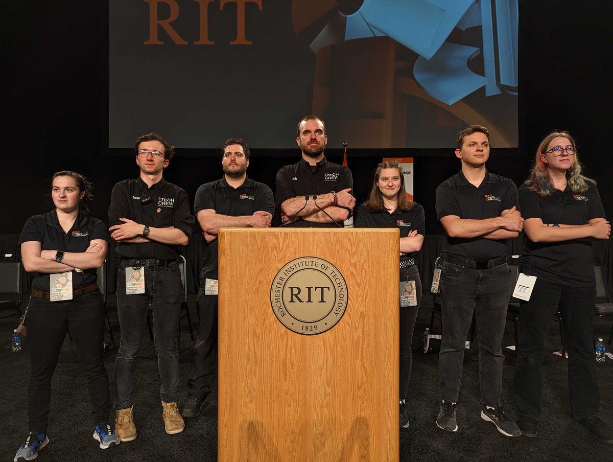 RITTechCrew's tweet image. The crew behind GFH ceremonies this year
#RITGrad #TC4L