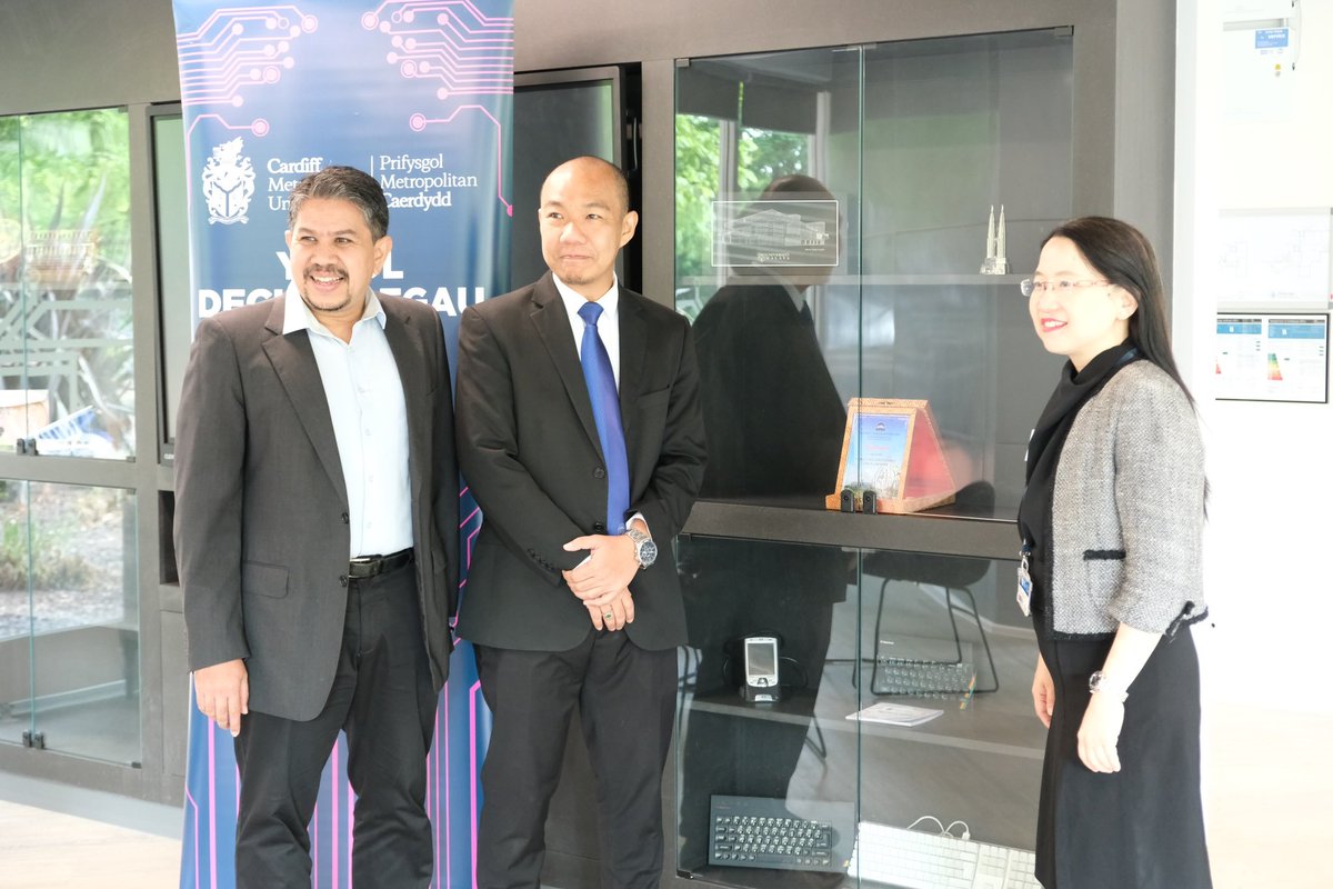 Esyin Chew tweet media