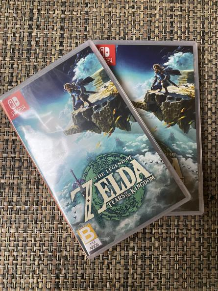Dekrt's tweet photo. Voy a regalar una copia nueva de Zelda TotK ✨El ganador se elegirá por sorteo en el stream de @heyshika El stream comienza 10:30 pm CST CDMX Domingo 14. Sólo necesitan dar like, RT y comentar este twit. Tienen hasta el Domingo a las 0:01 CST CDMX para participar! Suerte.🙌 https://t.co/atgN55Pwi5