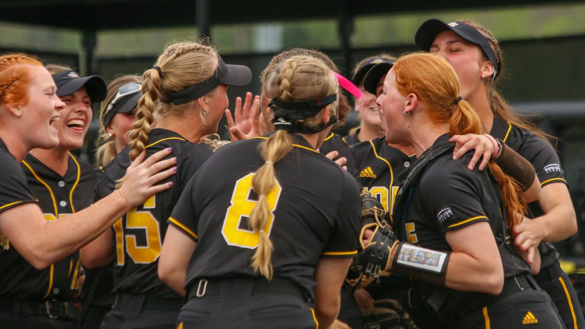 Storybook and record-setting season continues as Northern Kentucky advances to the #HLSB Championship for first time in program history 😤

📰 - bit.ly/3nWbj1k

<a href="/NKUNorse/">Northern Kentucky Athletics</a> | #NorseUp
