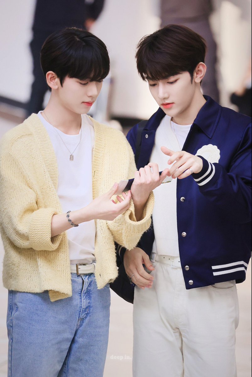 deepin420's tweet photo. #장하오 #한유진
#ZEROBASEONE https://t.co/2X2g3DXD6H