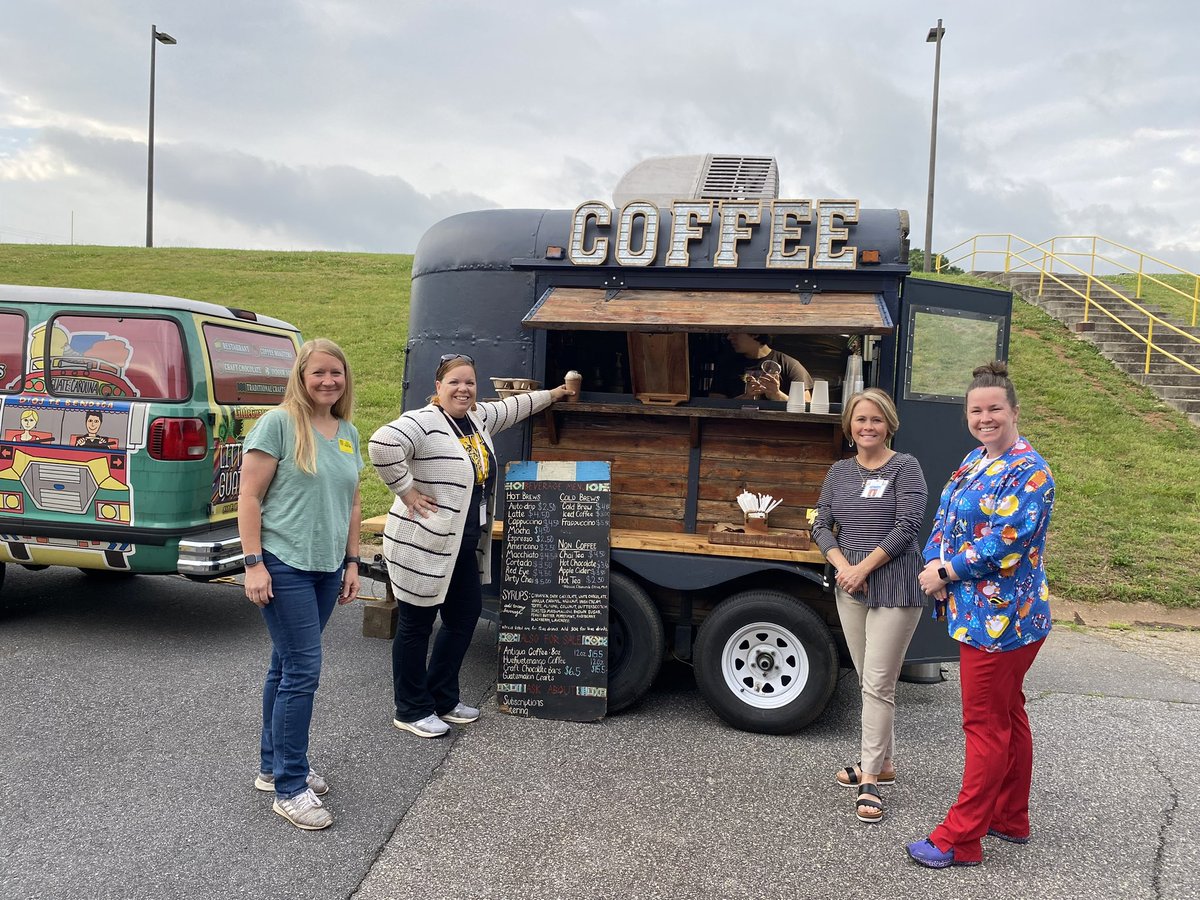 charlesw2015's tweet photo. Thank you to all the families, local businesses, PTO, and community who took time this week to love on our teachers and staff! 

We love what we do and it’s a pleasure to serve our school community. #ignitlearningbcps @ves_tigers https://t.co/89rPZHefID
