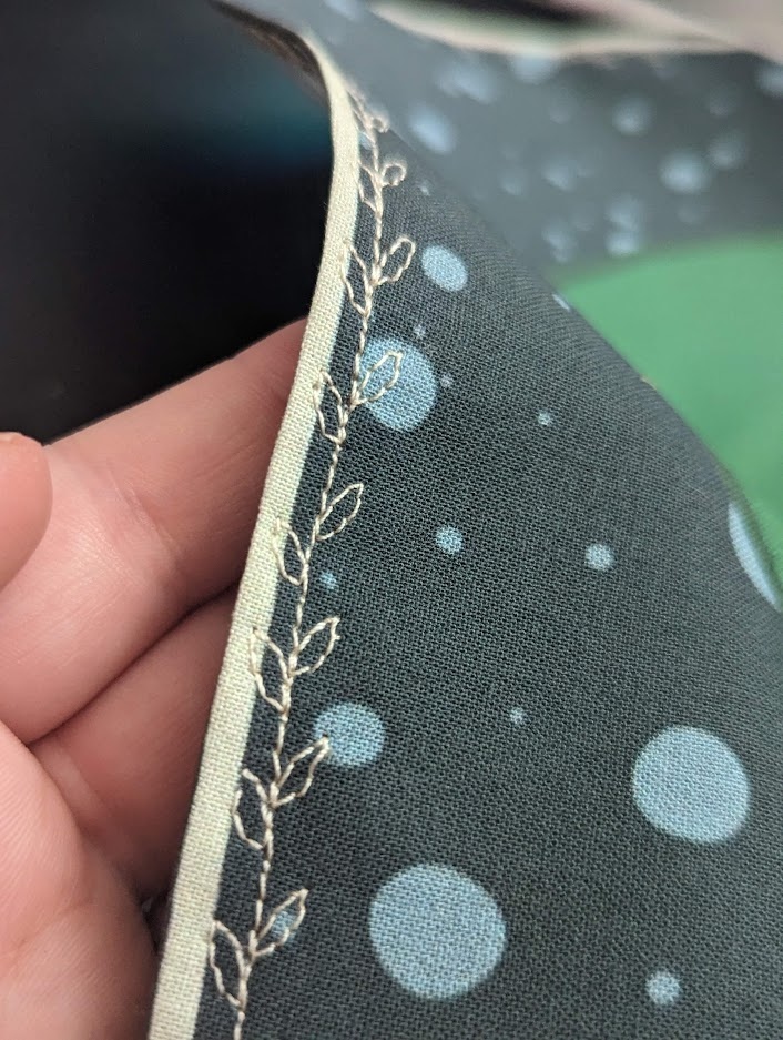 CloverfallD's tweet photo. I have just a few of the alter cloths available for pre-order. These are sure to be gone after my renaissance fairs, and I don't presently have plans in the works to restock https://t.co/NYrQqF1yH2