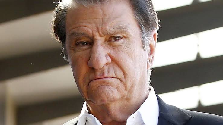 FoxWests's tweet image. “Right now at the Roosters I need two new halves, a coach, a forward pack. Honestly, it’s just easier to start afresh.”

Roosters SUPREMO Nick Politis in talks to buy a new NRL team.
💥👀💰