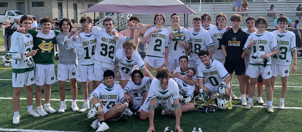 HCHS_Lacrosse's tweet photo. Historic win for HC LAX
DICE 💚💛🥍
#teamwork #crusaders #CIAC #maxpreps #lacrosseboys #lacrosse https://t.co/CnVyfFTmm2