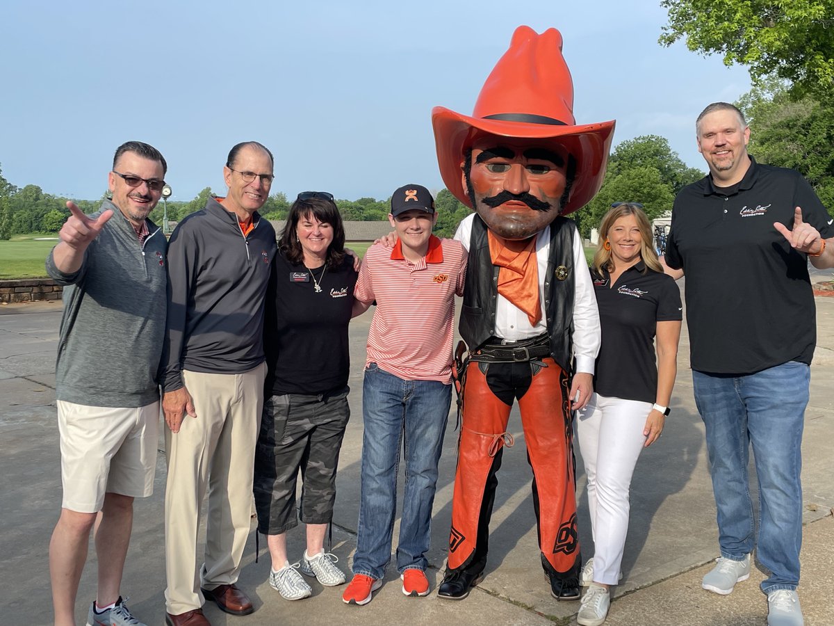 osucvc's tweet photo. This morning, Board Members from the Eddie Sutton Foundation visited our partners at the Bucky Golf Tourney and then finished up with a visit to St. Francis Children's Hospital.  Always an honor to spend time with cancer kickin' kiddos.

#okstate #kickcancer #cowboysvscancer https://t.co/uWyEGoFDCB