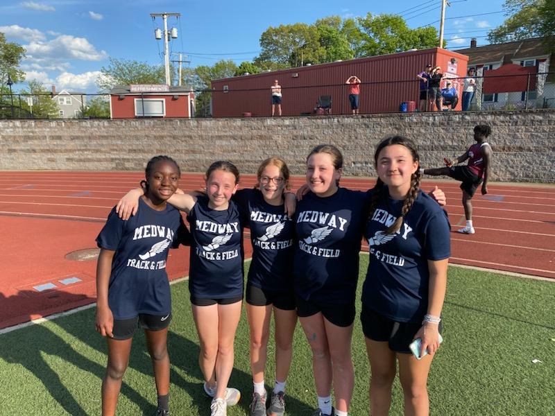 MedwayAthletics's tweet photo. More MS Track and Field pics from today's meet in Dedham... https://t.co/2jGYjt8kg4