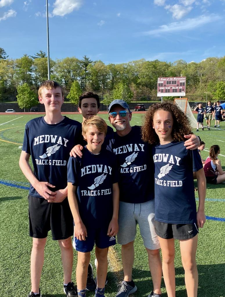 MedwayAthletics's tweet photo. More MS Track and Field pics from today's meet in Dedham... https://t.co/2jGYjt8kg4