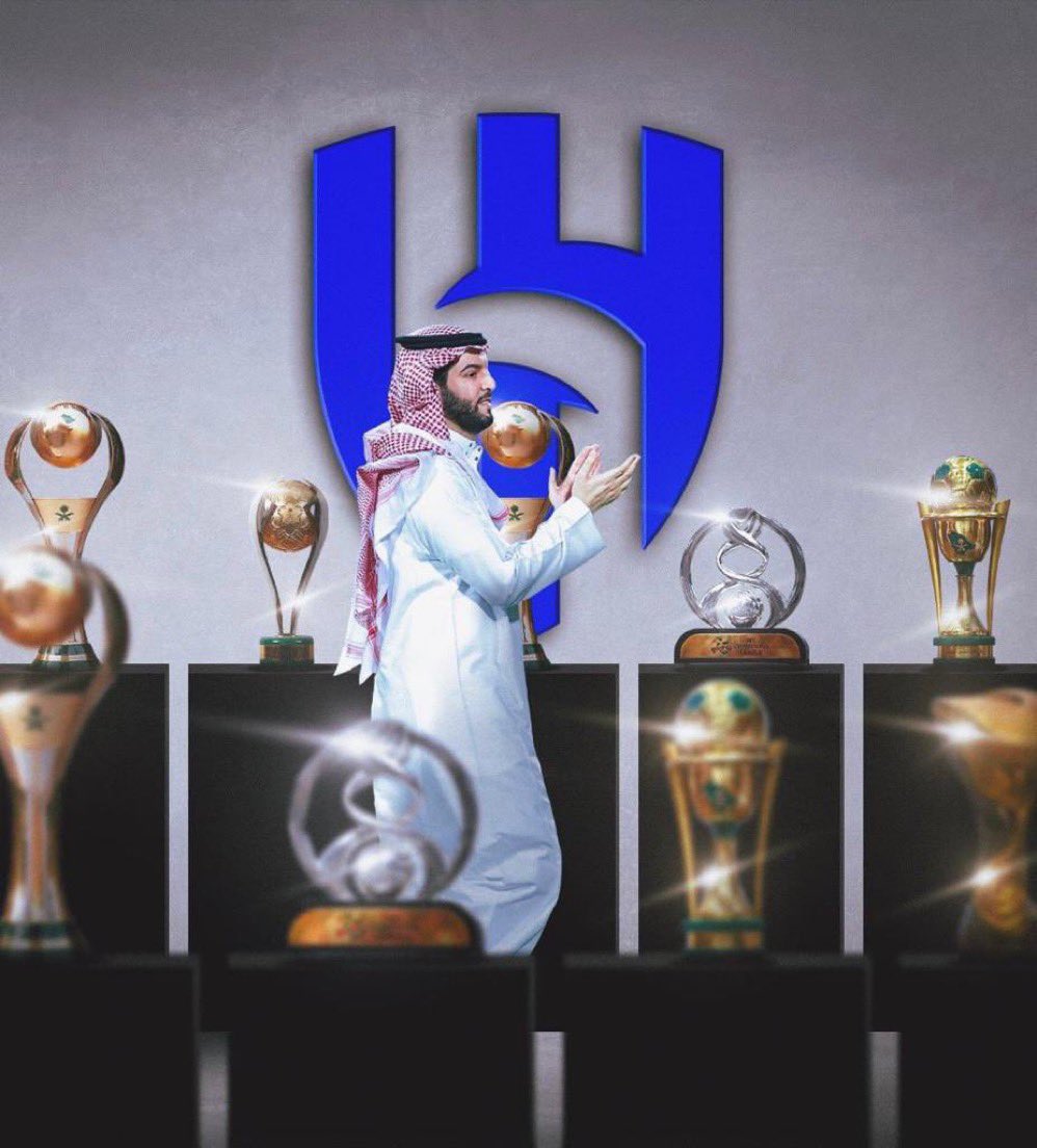 رئيس #الهلال يتأبط البطولات الذهبية .
🏆🏆🏆🏆🏆🏆🏆🏆
.. وغيره يتأبط البطولات الورقية ( شكاوي واعتذارات) 🤭
#فهد_بن_نافل