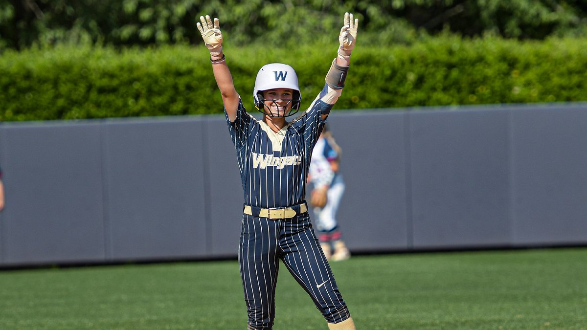 WU_Bulldogs's tweet image. Hannah Reeves tied it with 2 outs in the 7th; Heaven Maness won it with a walk-off in the 9th!

Cutcher struck out 14 in 14 innings on the day!

#17 @WingateSoftball onto day 3 of the regionals Saturday!

See you at noon!

Recap | bit.ly/3LYf8uY

#OneDog