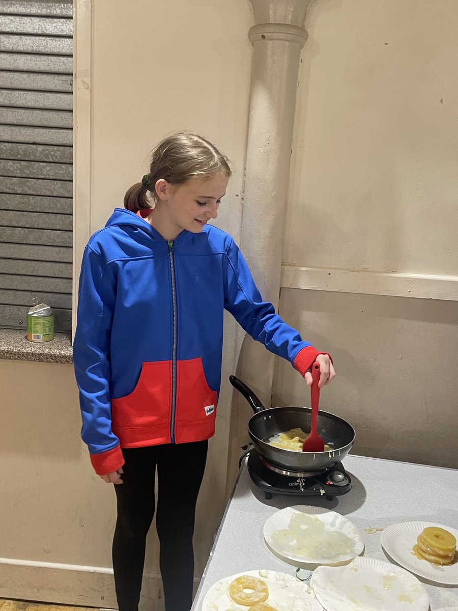 6th Clapham Guides tweet media