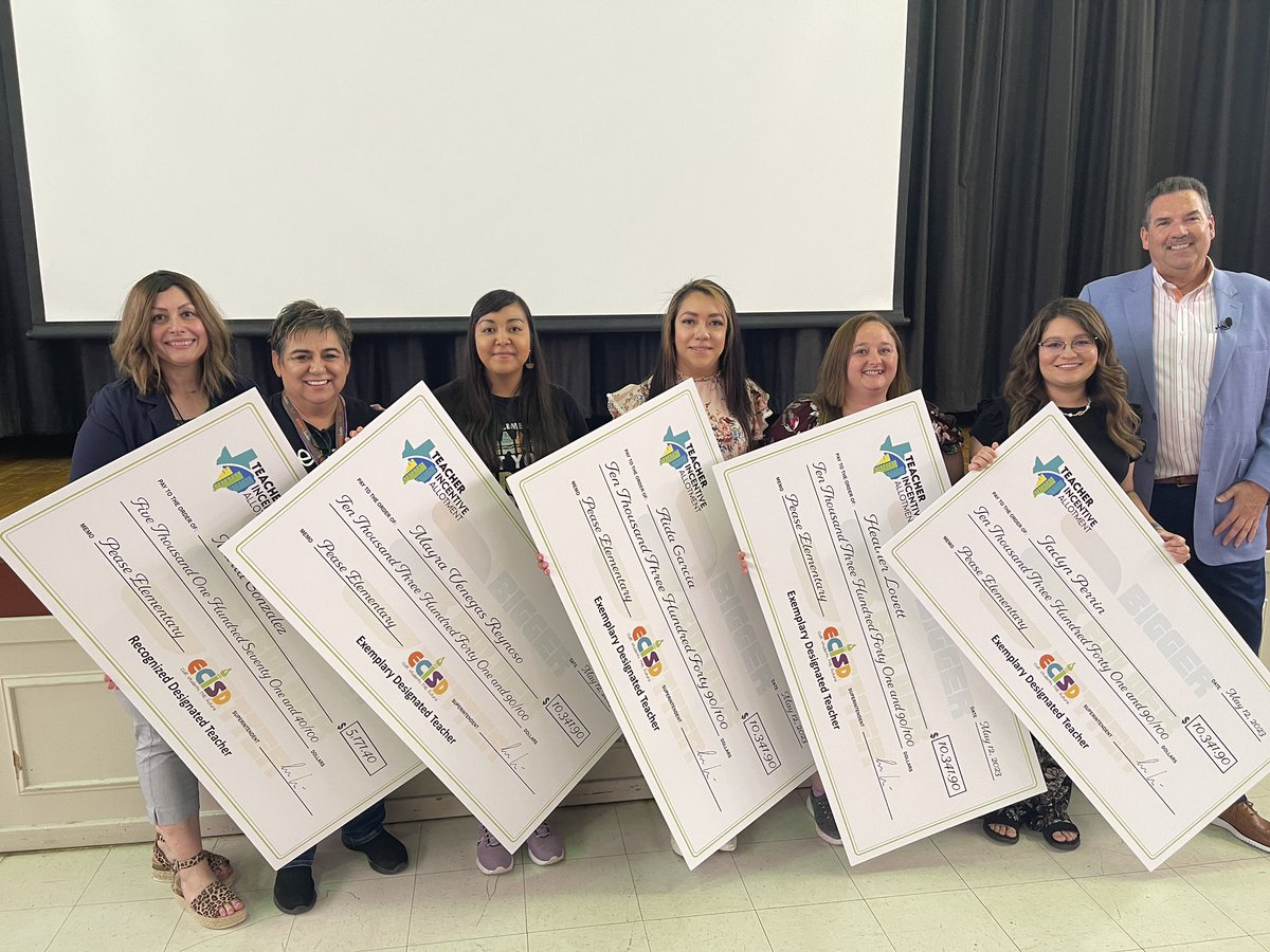 So, the <a href="/PeaseMustangs/">Pease Elementary</a> have 16 #TIA teachers…5 of them earning checks of more than $19,000! In all about $200,000 for this team. #ECISDProud 

<a href="/teainfo/">Texas Education Agency</a>