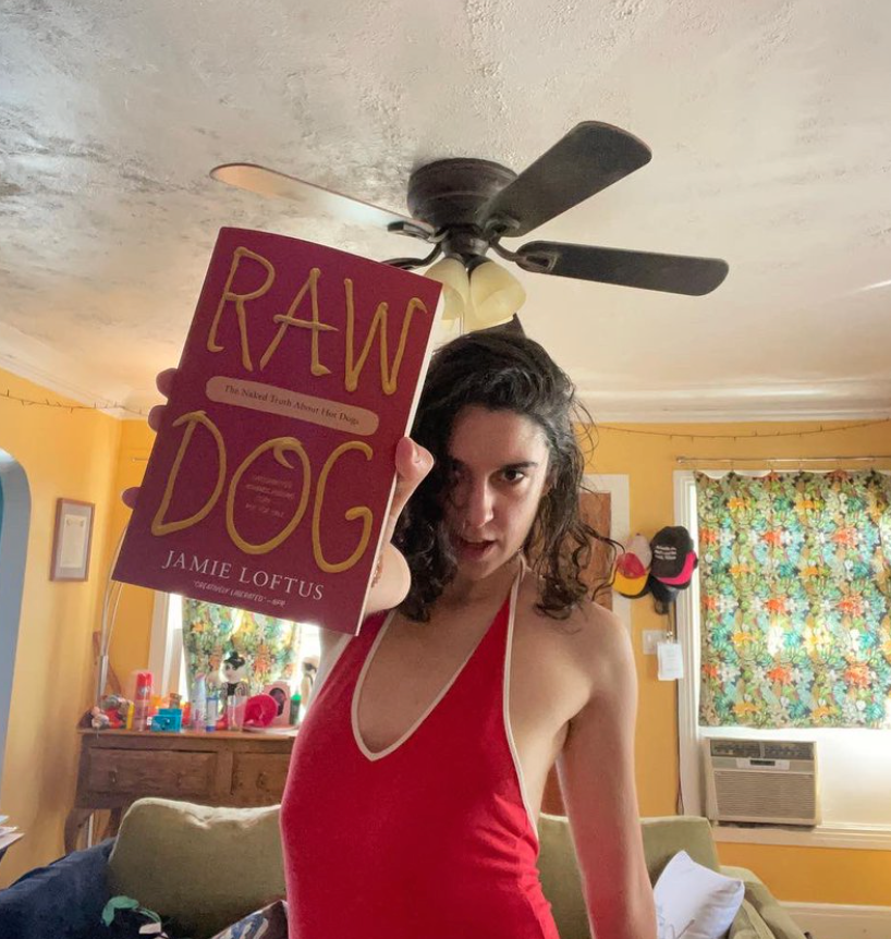 jamie loftus 🌭 tweet media