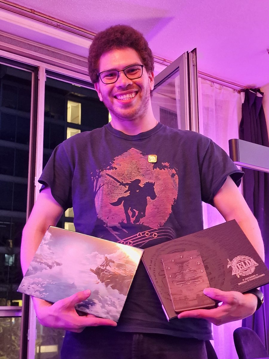 Gravitony_'s tweet photo. I got mine!! #ZeldaTOTK https://t.co/ZBpXLDQEqM