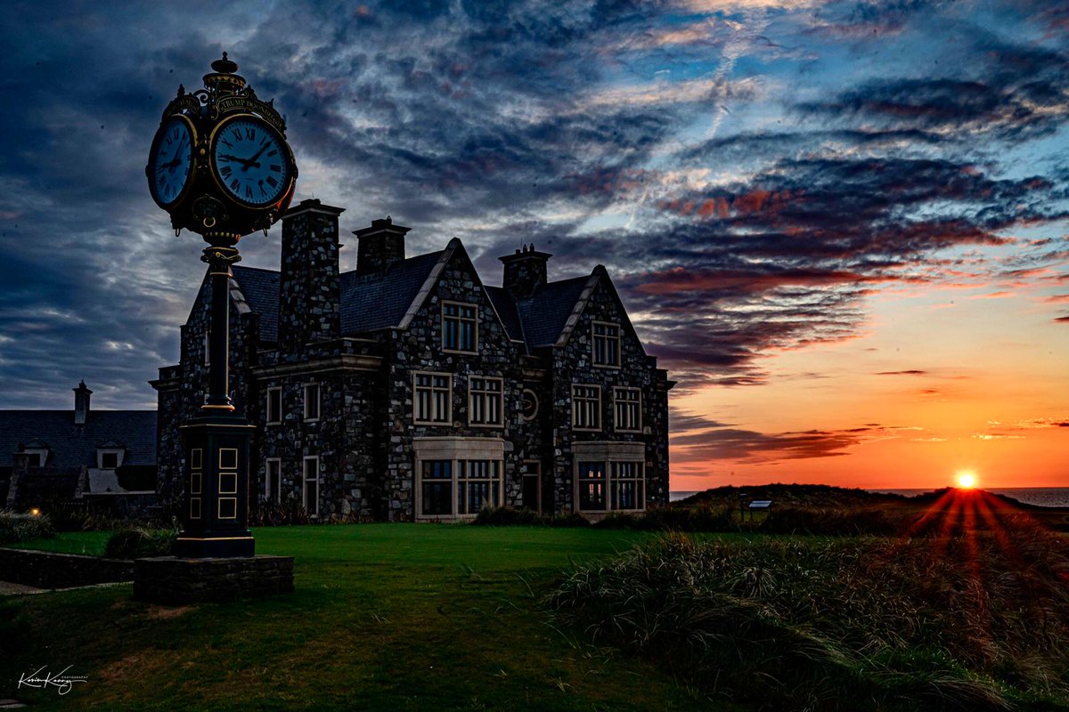 TrumpDoonbeg's tweet image. We love evenings like these ❤️

#trumphotels #trumpgolf #doonbeg #sunset #linksgolf #gui #hotelsinireland #fivestarhotels #wildatlanticway #visitclare
@KevinKennyPhot1