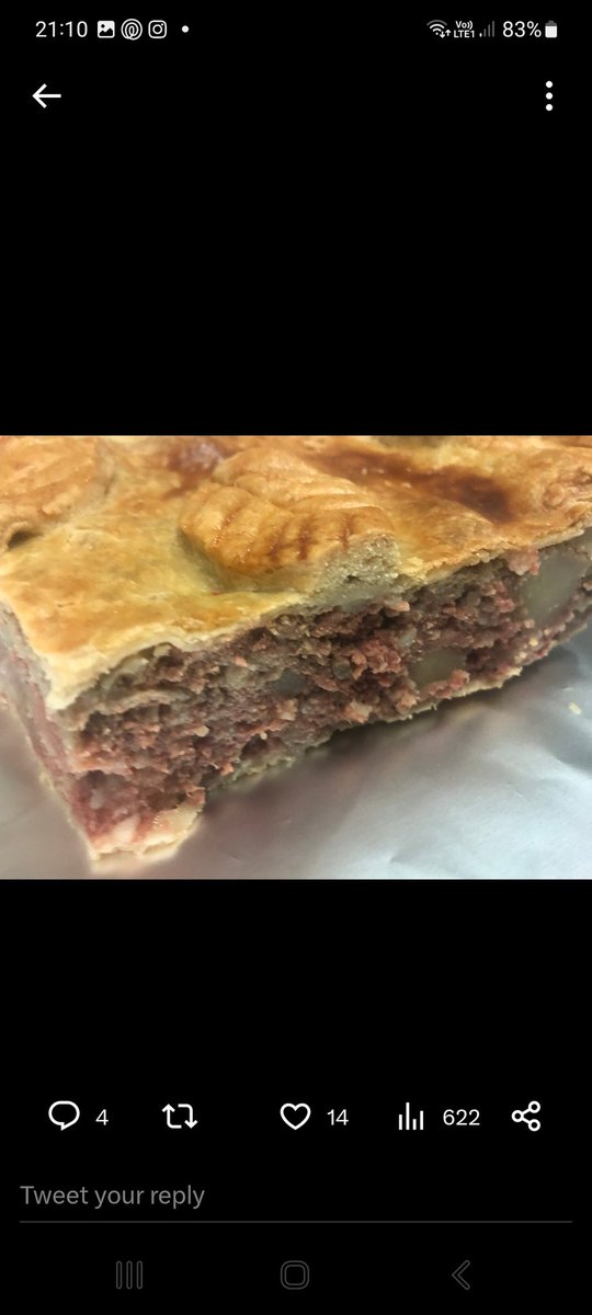 ByronLewisUK's tweet photo. @deli_tracey @ratemyplatenow #DryPie https://t.co/w9k49zZ647