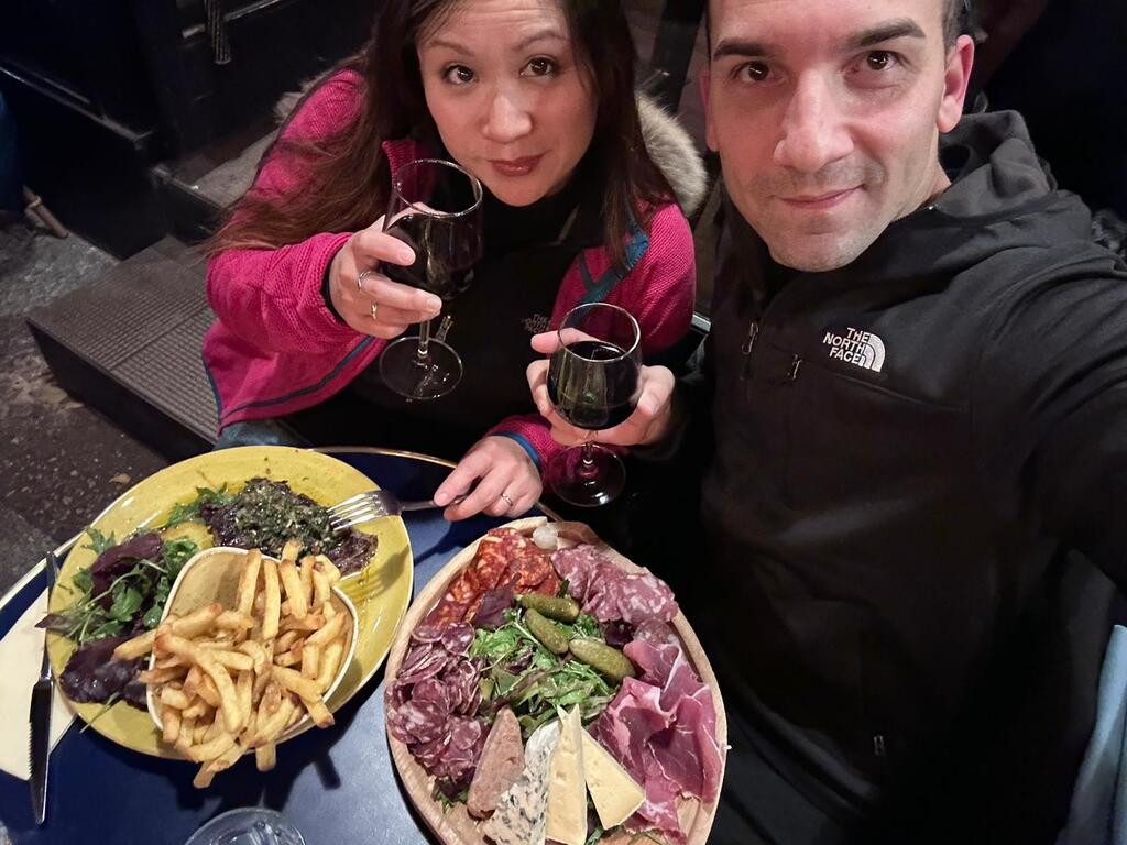 EnricoMBMusic's tweet photo. La famiglia deve essere curata, protetta e difesa perché è la cosa più importante che ci sia. 
(Cit. Papa Francesco). 🍷 🍽 
#enricomariabatassa #enricomariabatassamusic #embmusic #enricomariabatassaprojects #musica #music #ioete #meandyou #meete #noi #family #famiglia #wearef… https://t.co/cUyUihsFsK