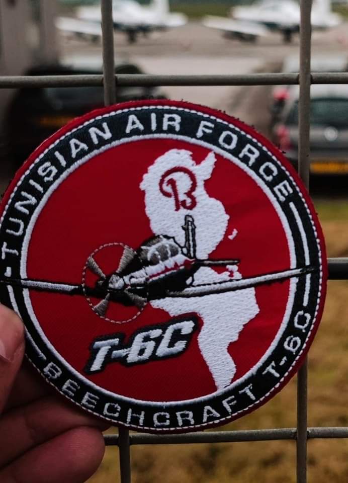 1Fa11in's tweet photo. #T6C #Texan aircraft ready to be delivered to Tunisian Air Force from #glasgow #GLA. These modern aircraft will be a quantum leap for the valiant Tunisian Air Force in the areas of reconnaissance and training. https://t.co/L9EuDQ5SOT