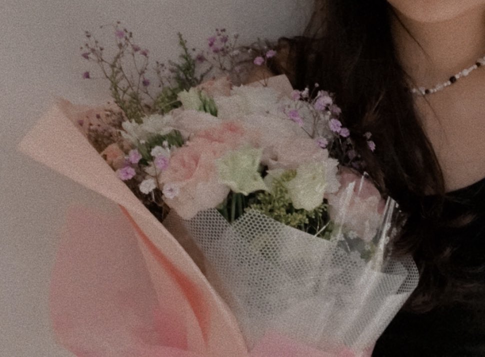 不可能互相準備驚喜給對方🤧🎁 https://t.co/H2AcSb9Qmz