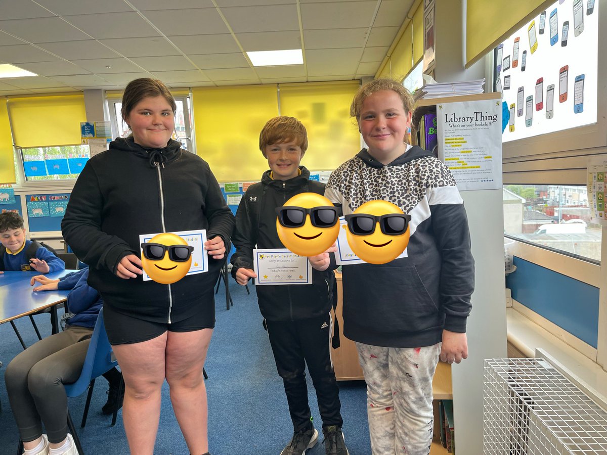 Our amazing secret students today! Well done 🥳💙💛