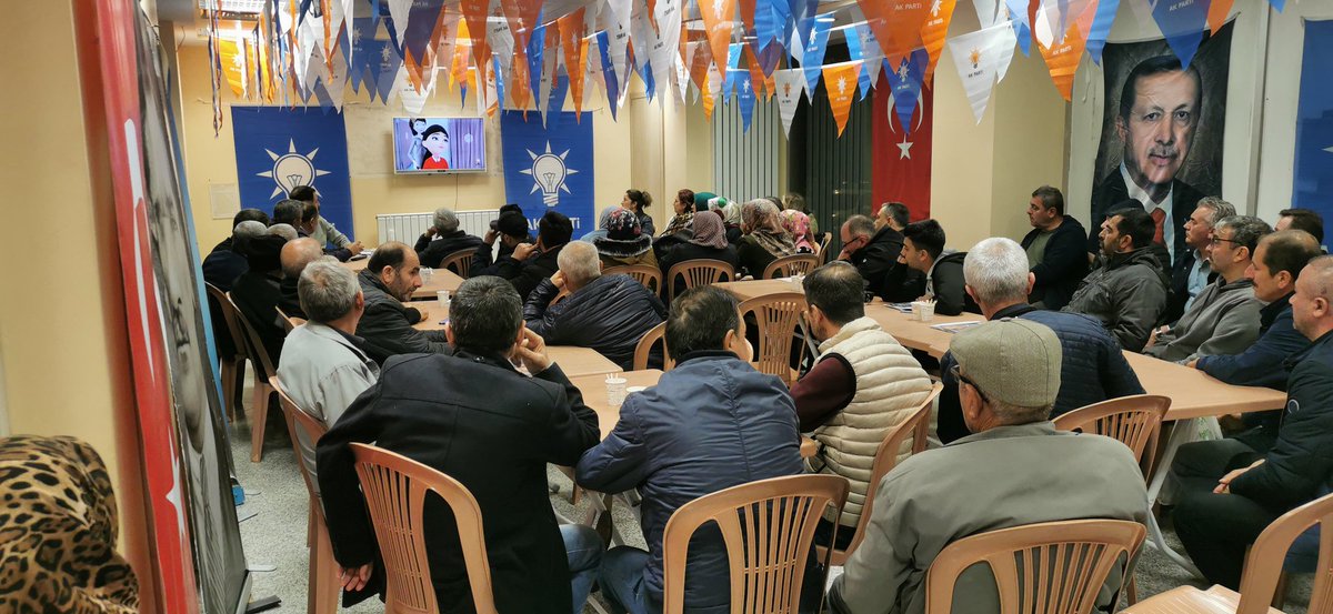 muratliakparti's tweet photo. 📌#MURATLI SKM BİNASI
Eğitimlerimize Son Sürat devam ediyoruz.
Okul/Kat Bina Sorumluları, Sandık Kurulu üyeleri, Sandık Müşahitlerimizin katılımıyla İlçe SKM binamız da eğitimlerimiz devam ediyoruz.
BAŞLASIN TÜRKİYE YÜZYILI https://t.co/Izy1qFM45e
