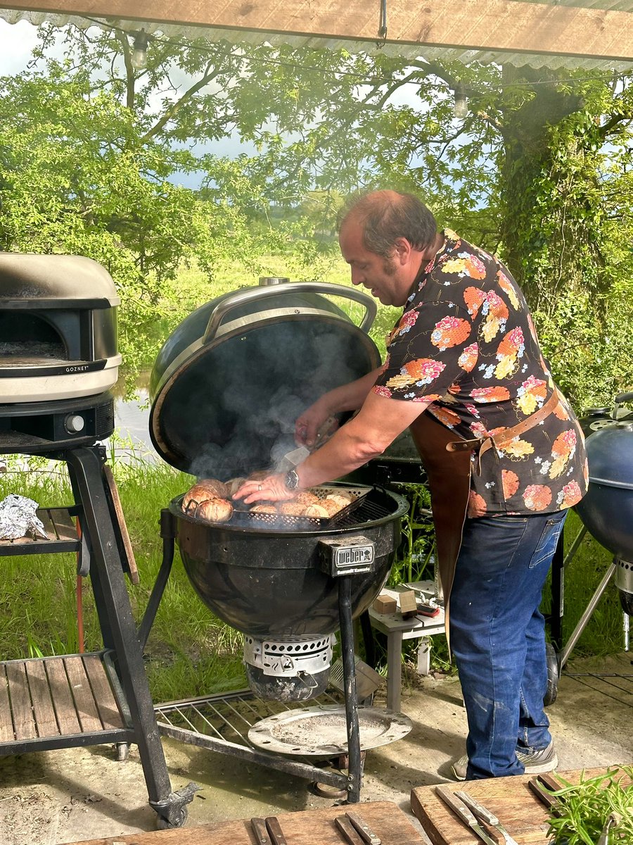 Great feedback from yesterday's <a href="/UkbbqSchool/">UKBBQSchool</a> intermediate class from <a href="/colincurryer/">Colin Curryer</a> ...have you been to bbq school?

Please Retweet if you can it really helps get word out