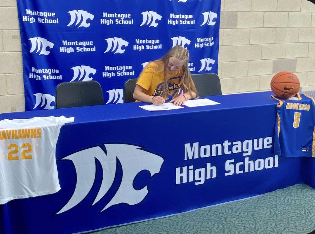 Congratulations to Emma Peterson on signing to continue her athletic career at Muskegon Community College for both Basketball and Soccer!

They are getting an outstanding student athlete!
