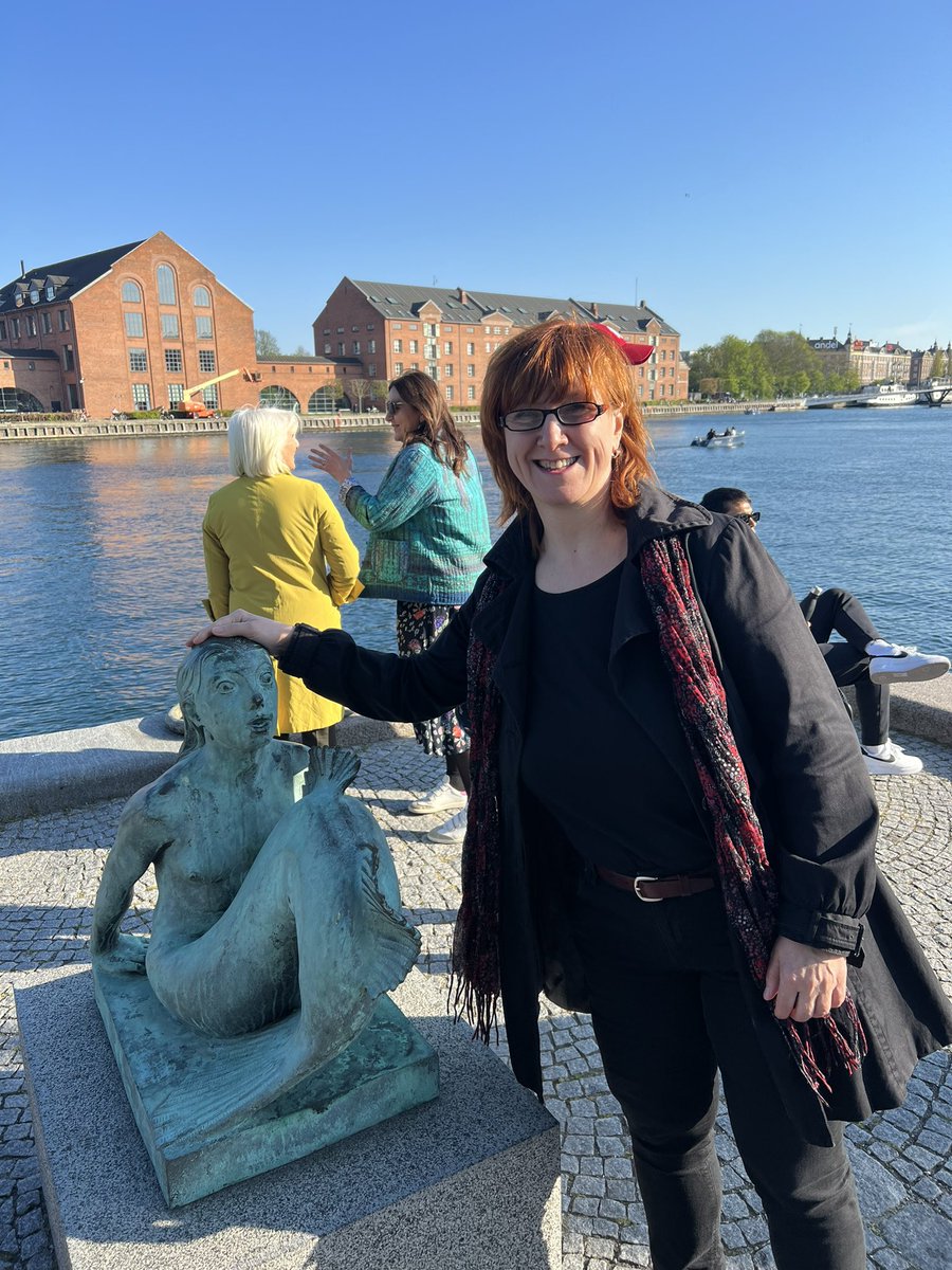 anneke_vdw's tweet image. Fantastic catching up with friends &amp;amp;colleagues from the #BigMS data registries. Collectively, we manage ~300,000 patient records. “Harmonise the people, harmonise the data” @melindamagyari @dhorakova @TrojanoMaria @JiDrahota @VukusicS @MSBase_Registry @janhillert and many more!