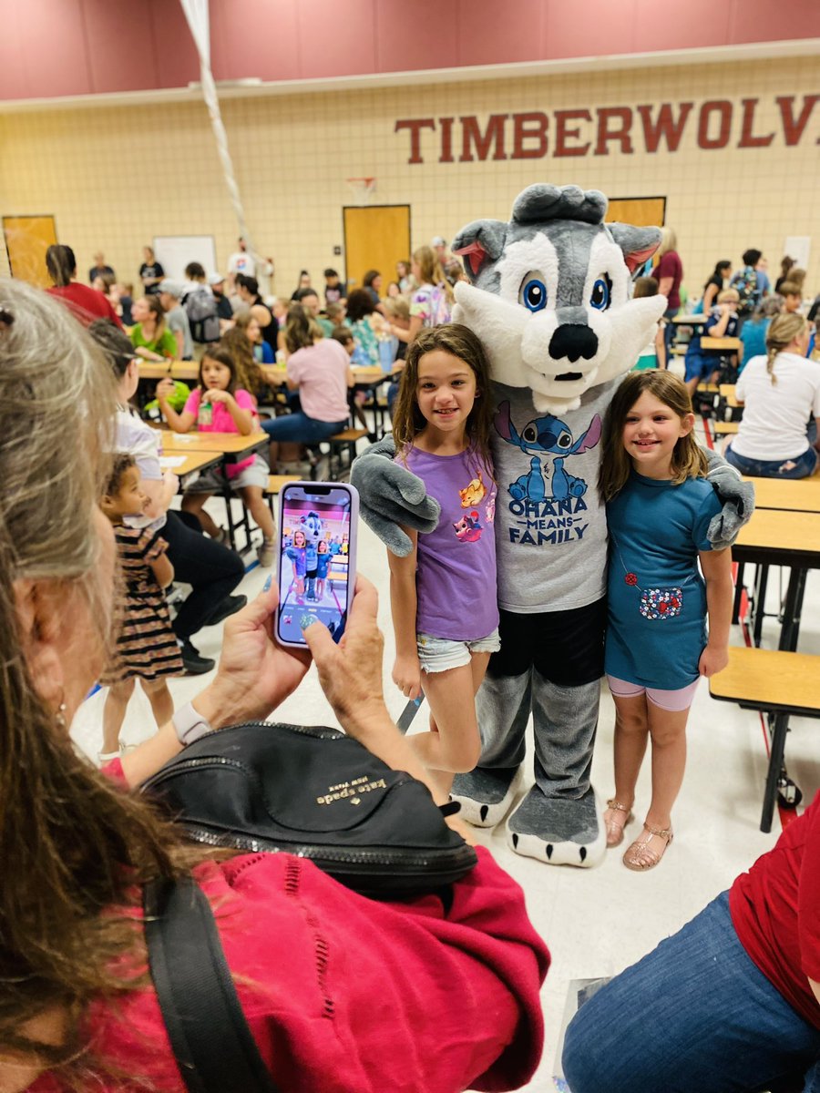 Towne Meadows tweet media