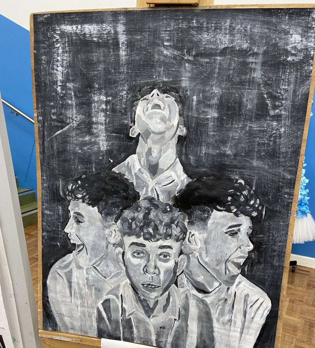 Miss Duffield Drama tweet media