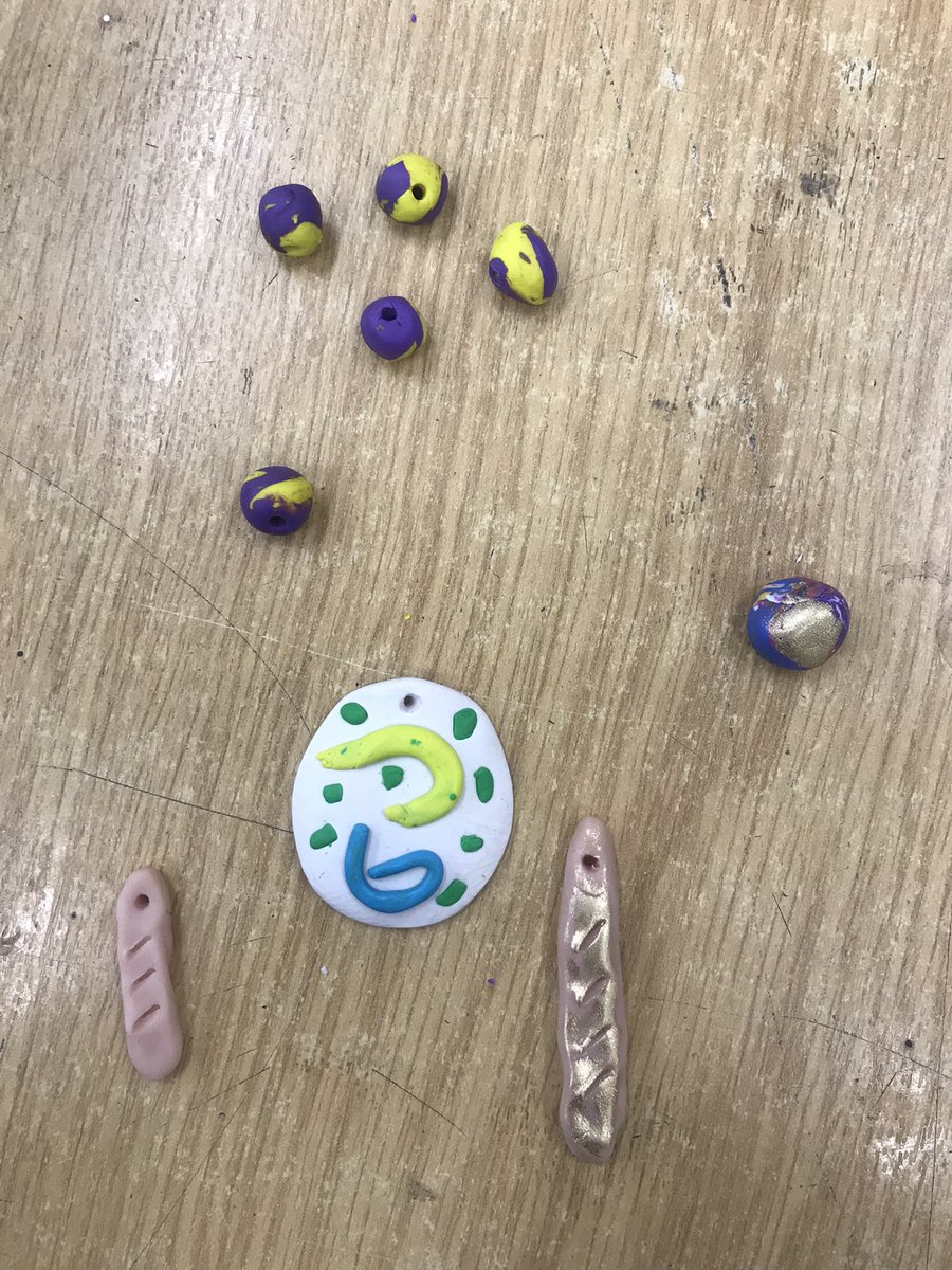 Today I made clay beads and some pendants made out of clay in jewellery making class @mcflyalwaysrule #jewellery #clay #claybeads #claypendant #handmade